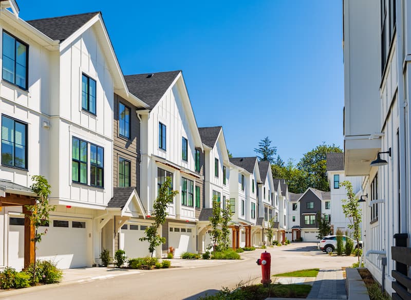 Best Realtors in Berkeley & Top Real Estate Agents in Albany, CA: A Complete Guide to Navigating the East Bay Property Market